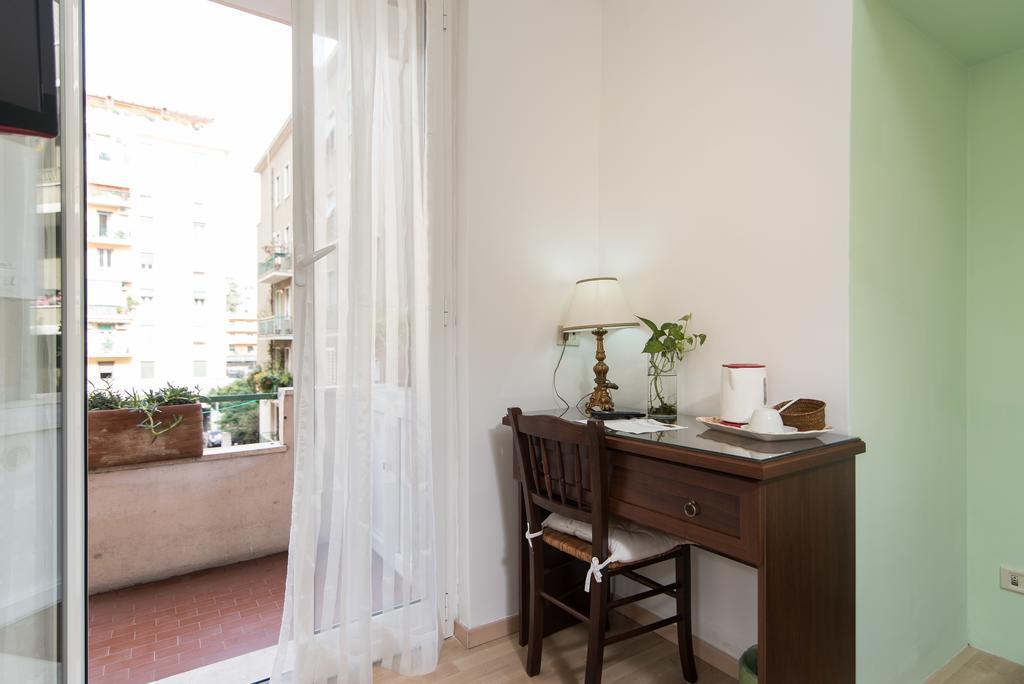 רומא Le Rose B&B חדר תמונה